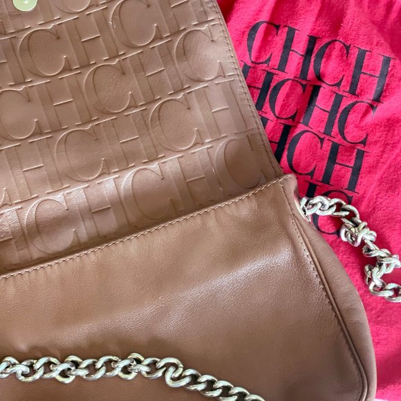 Carolina Herrera Tan Leather Flap Shoulder Bag - Picture 1 of 6